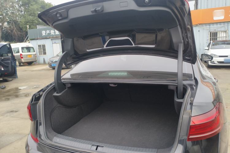 Used Volkswagen Passat New Energy 2023 430 PHEV Hybrid Elite Edition Trunk