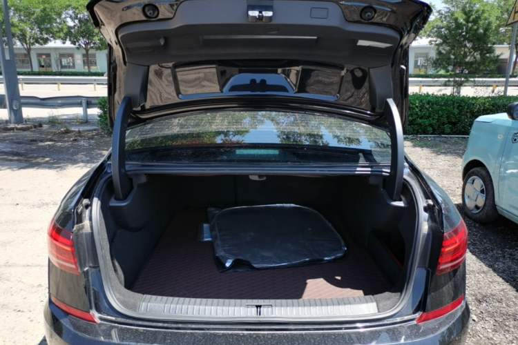 Used Volkswagen Passat New Energy 2023 430 PHEV Hybrid Elite Edition Trunk