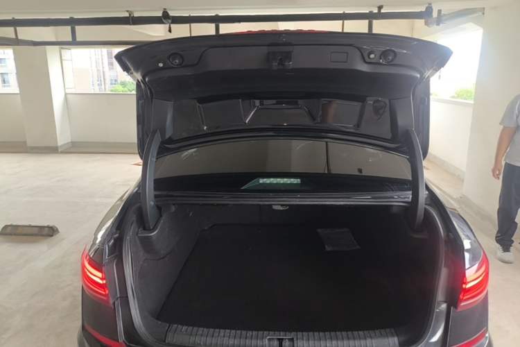 Used Volkswagen Passat New Energy 2023 430 PHEV Hybrid Luxury Edition Trunk