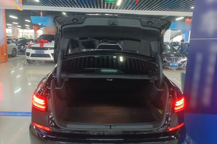 Used Volkswagen Passat New Energy 2023 430 PHEV Hybrid Elite Edition Trunk