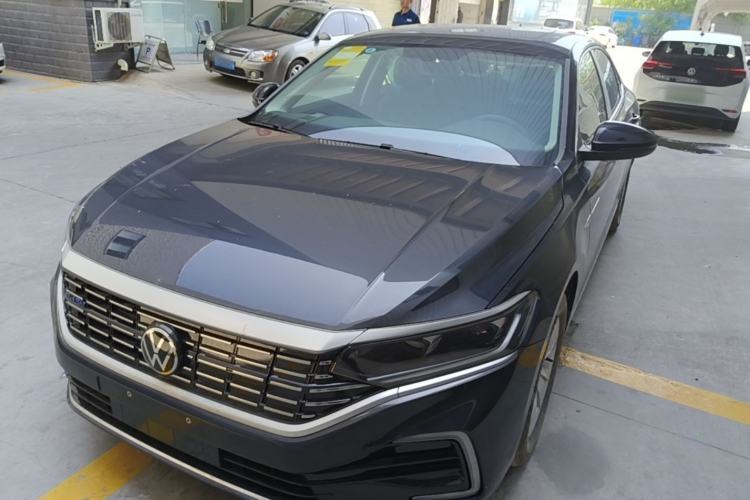 Used Volkswagen Passat New Energy 2025 430 PHEV Hybrid Business Edition Guazi used car, China used car export, Used car for sale, Used  cars, Cheapest cars for sale