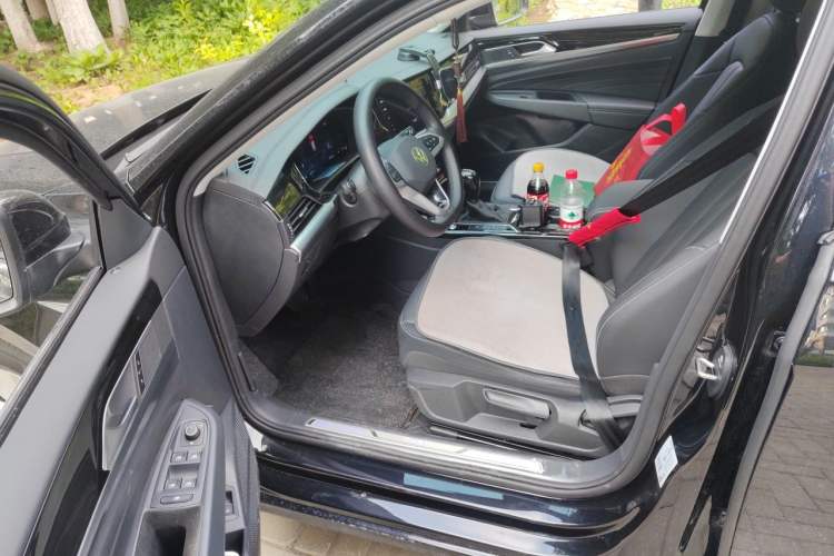 Used Volkswagen Passat New Energy 2025 430 PHEV Hybrid Business Edition Driver Seat