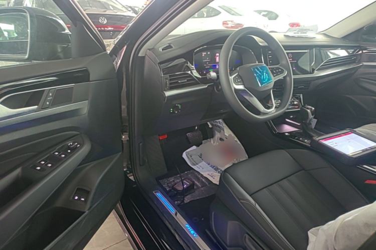 Used Volkswagen Passat New Energy 2025 430 PHEV Hybrid Business Edition Driver Seat