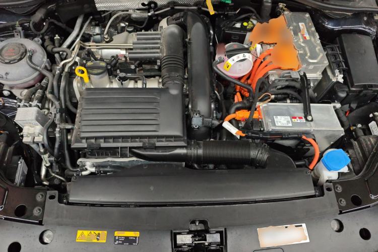 Used Volkswagen Passat New Energy 2025 430 PHEV Hybrid Business Edition Engine Bay