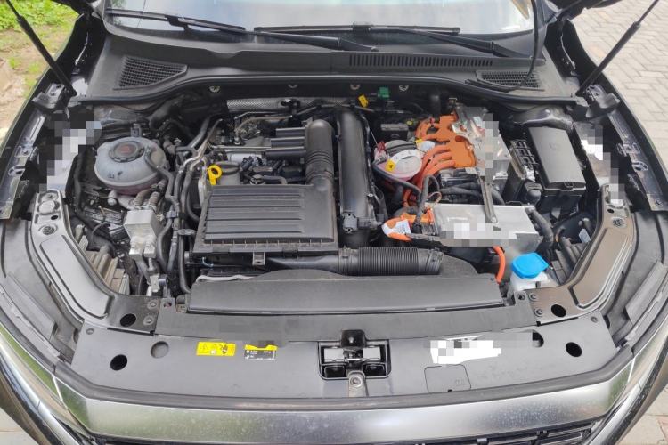 Used Volkswagen Passat New Energy 2025 430 PHEV Hybrid Business Edition Engine Bay