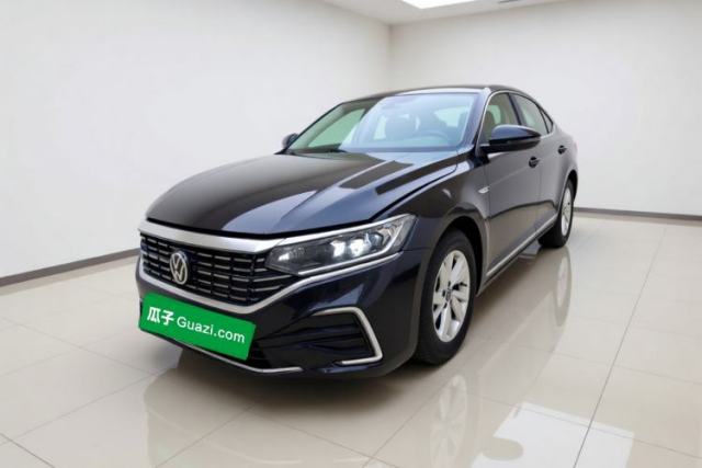 Ojetý Volkswagen Passat New Energy 2025 430 PHEV Hybrid Business Edition