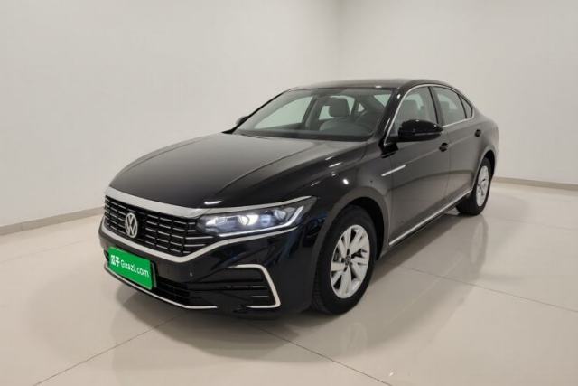 Ojetý Volkswagen Passat New Energy 2025 430 PHEV Hybrid Business Edition