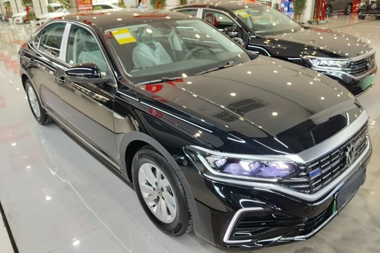 Used Volkswagen Passat New Energy 2025 430 PHEV Hybrid Business Edition Exterior 1