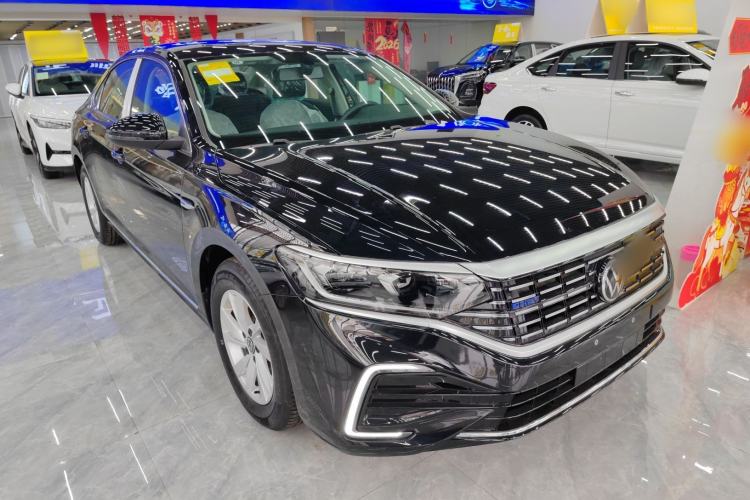 Used Volkswagen Passat New Energy 2025 430 PHEV Hybrid Business Edition Exterior 1