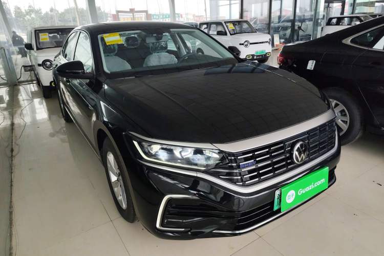 Used Volkswagen Passat New Energy 2025 430 PHEV Hybrid Business Edition Exterior 1