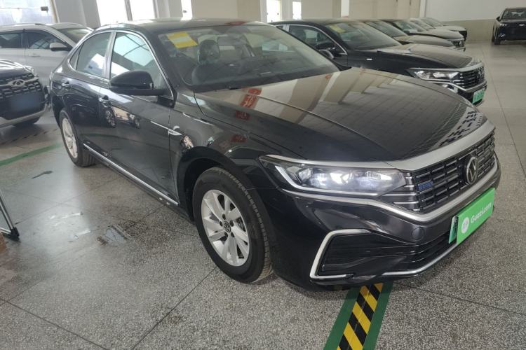 Used Volkswagen Passat New Energy 2025 430 PHEV Hybrid Business Edition Exterior 1