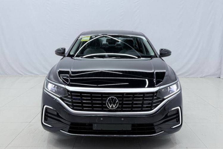 Used Volkswagen Passat New Energy 2025 430 PHEV Hybrid Business Edition Exterior 1