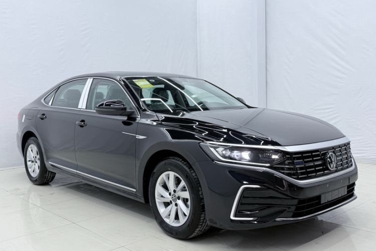 Used Volkswagen Passat New Energy 2025 430 PHEV Hybrid Business Edition Exterior 2