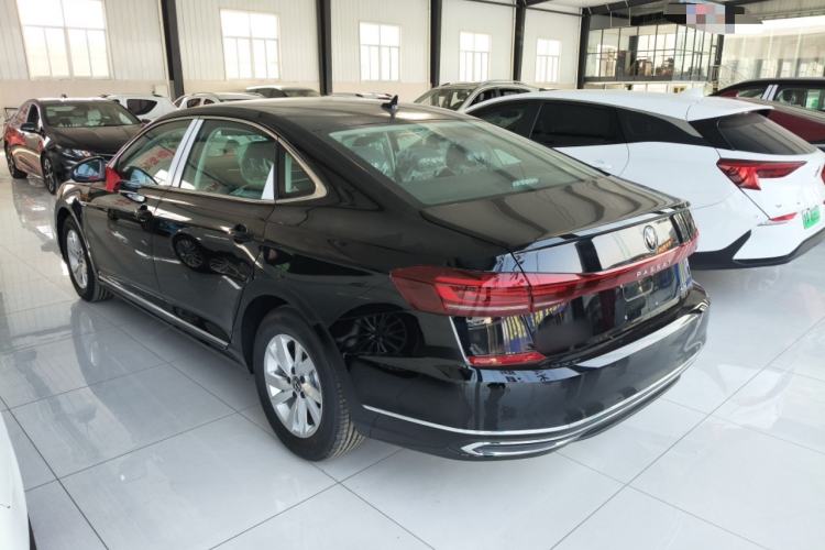 Used Volkswagen Passat New Energy 2025 430 PHEV Hybrid Business Edition Exterior 2