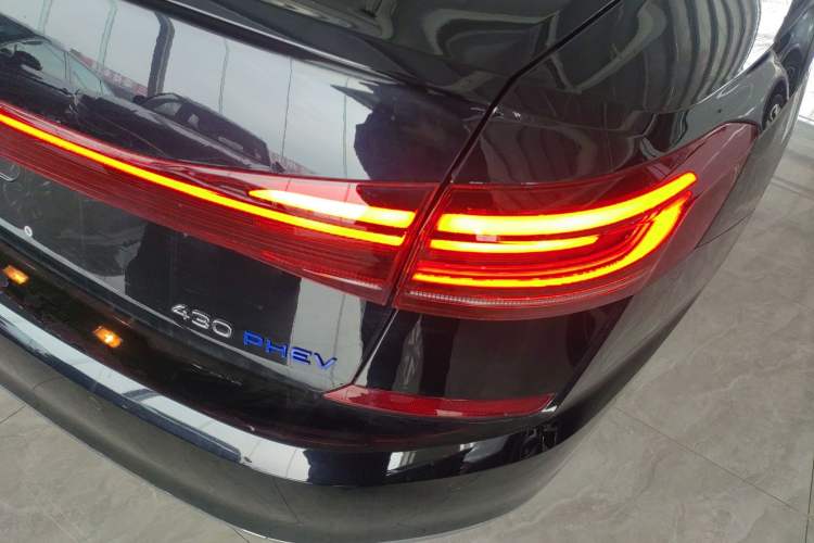 Used Volkswagen Passat New Energy 2025 430 PHEV Hybrid Business Edition Exterior 3
