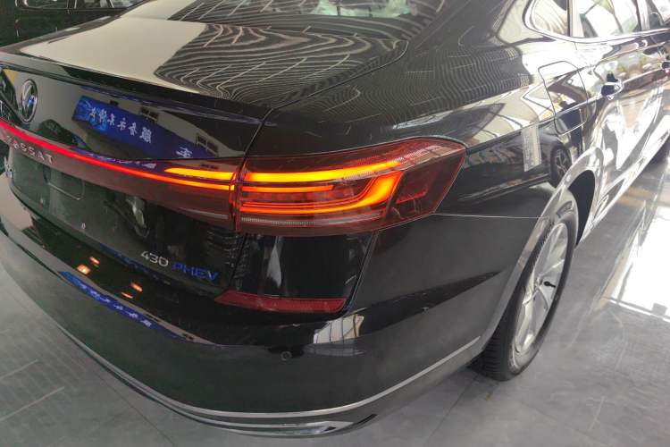Used Volkswagen Passat New Energy 2025 430 PHEV Hybrid Business Edition Exterior 3