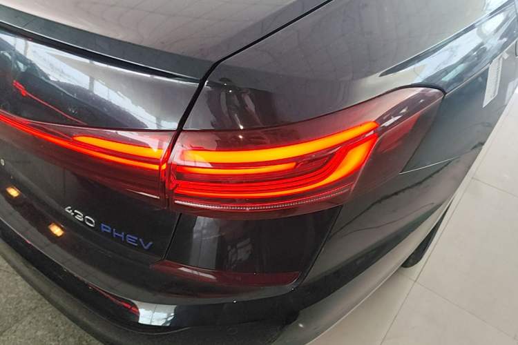 Used Volkswagen Passat New Energy 2025 430 PHEV Hybrid Business Edition Exterior 3