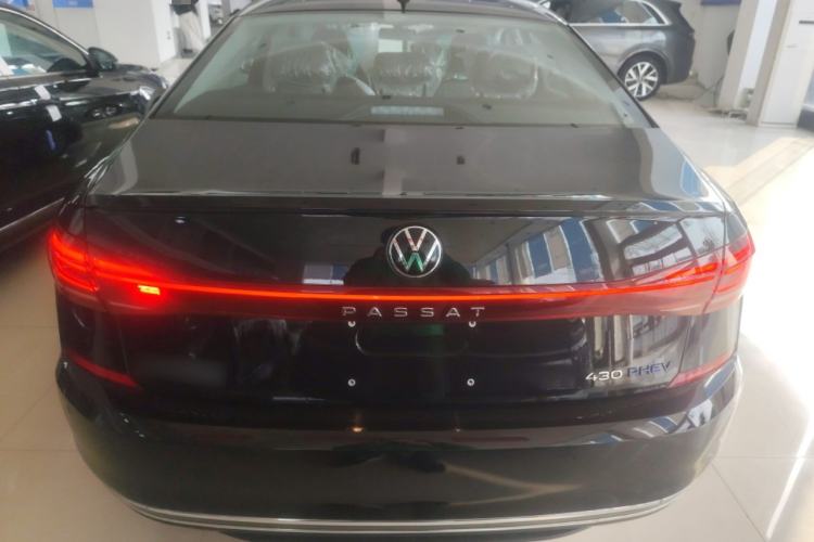 Used Volkswagen Passat New Energy 2025 430 PHEV Hybrid Business Edition Exterior 4