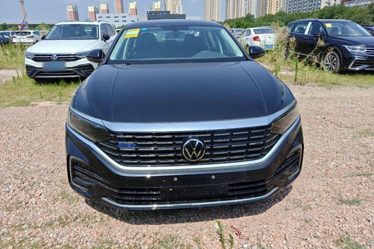 Used Volkswagen Passat New Energy 2025 430 PHEV Hybrid Business Edition Front