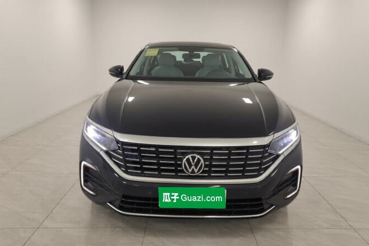 Used Volkswagen Passat New Energy 2025 430 PHEV Hybrid Business Edition Front