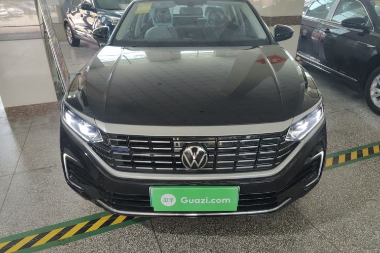 Used Volkswagen Passat New Energy 2025 430 PHEV Hybrid Business Edition Front