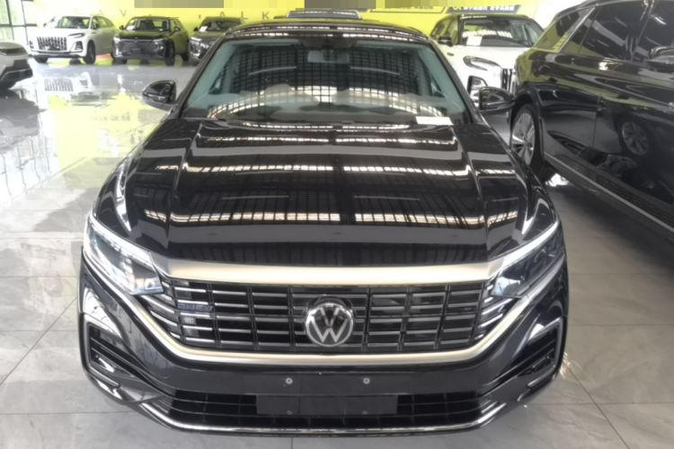 Used Volkswagen Passat New Energy 2025 430 PHEV Hybrid Business Edition Front