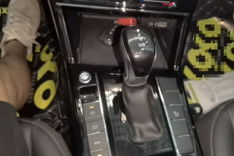 Used Volkswagen Passat New Energy 2025 430 PHEV Hybrid Business Edition Gear Lever