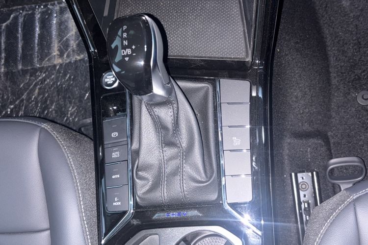 Used Volkswagen Passat New Energy 2025 430 PHEV Hybrid Business Edition Gear Lever