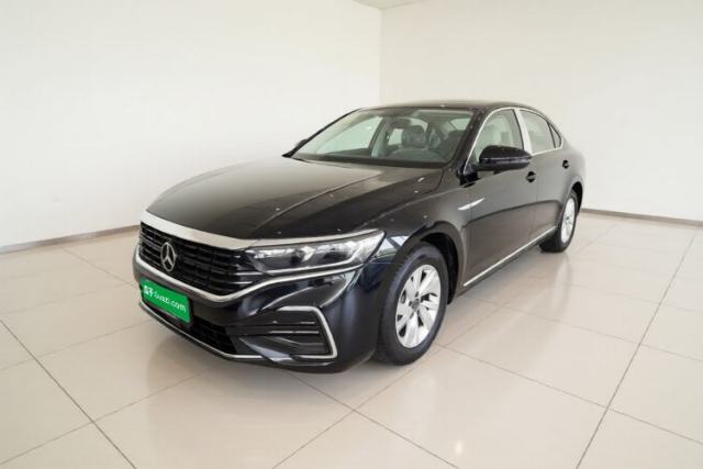 Ojetý Volkswagen Passat New Energy 2025 430 PHEV Hybrid Business Edition