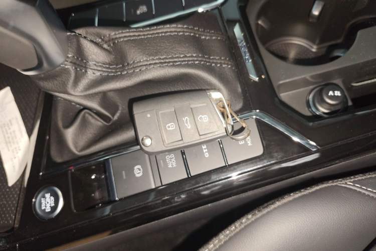 Used Volkswagen Passat New Energy 2025 430 PHEV Hybrid Business Edition Interior 1