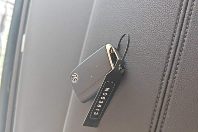 Used Volkswagen Passat New Energy 2025 430 PHEV Hybrid Business Edition Interior 1