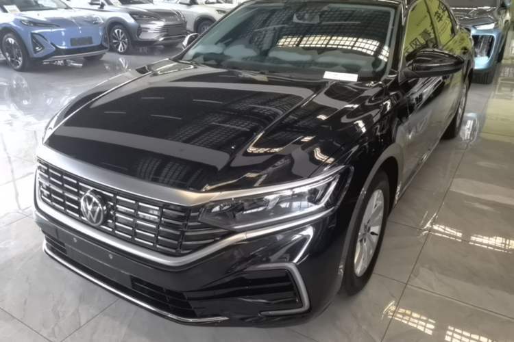 Used Volkswagen Passat New Energy 2025 430 PHEV Hybrid Business Edition Guazi used car, China used car export, Used car for sale, Used  cars, Cheapest cars for sale