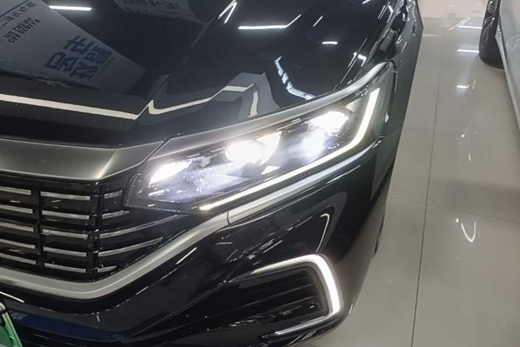 Used Volkswagen Passat New Energy 2025 430 PHEV Hybrid Business Edition Left Front Headlight