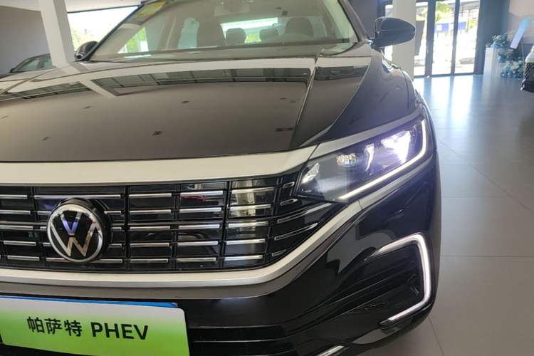 Used Volkswagen Passat New Energy 2025 430 PHEV Hybrid Business Edition Left Front Headlight