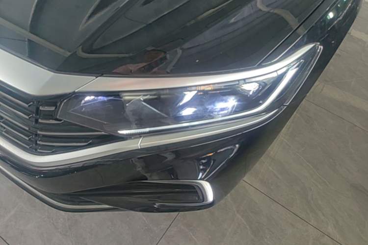 Used Volkswagen Passat New Energy 2025 430 PHEV Hybrid Business Edition Left Front Headlight
