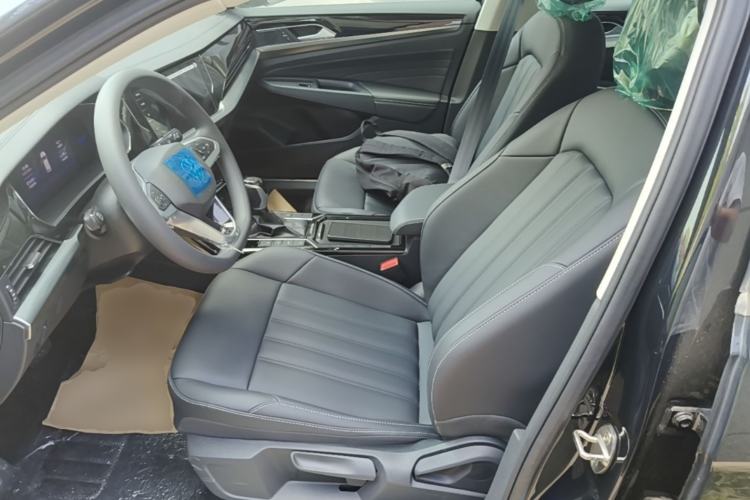 Used Volkswagen Passat New Energy 2025 430 PHEV Hybrid Business Edition Left Front Seat