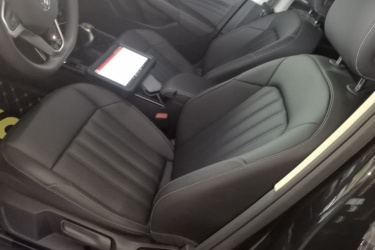 Used Volkswagen Passat New Energy 2025 430 PHEV Hybrid Business Edition Left Front Seat
