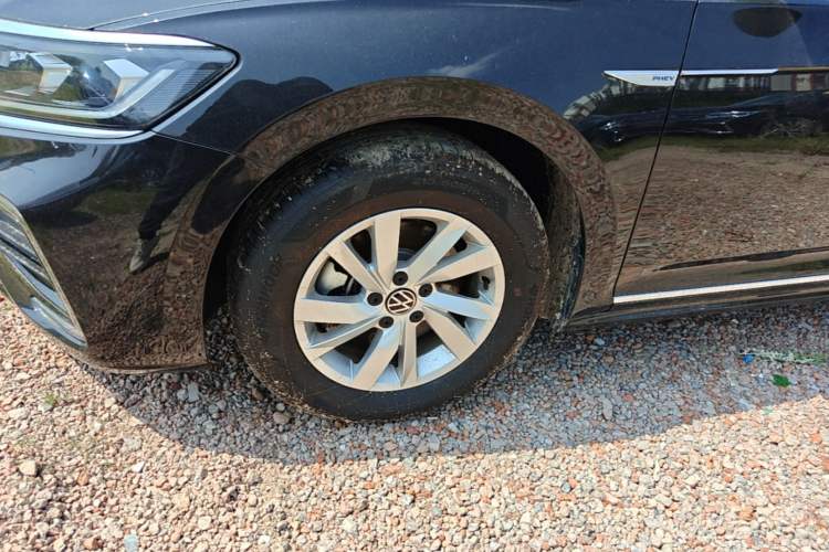 Used Volkswagen Passat New Energy 2025 430 PHEV Hybrid Business Edition Left Front Wheel Hub