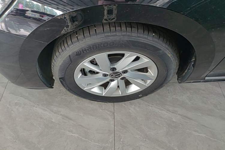 Used Volkswagen Passat New Energy 2025 430 PHEV Hybrid Business Edition Left Front Wheel Hub