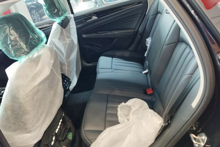 Used Volkswagen Passat New Energy 2025 430 PHEV Hybrid Business Edition Left Rear Seat