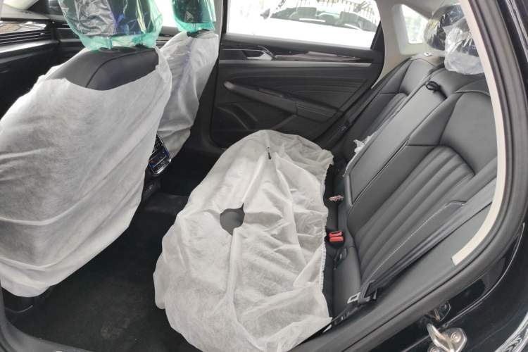 Used Volkswagen Passat New Energy 2025 430 PHEV Hybrid Business Edition Left Rear Seat