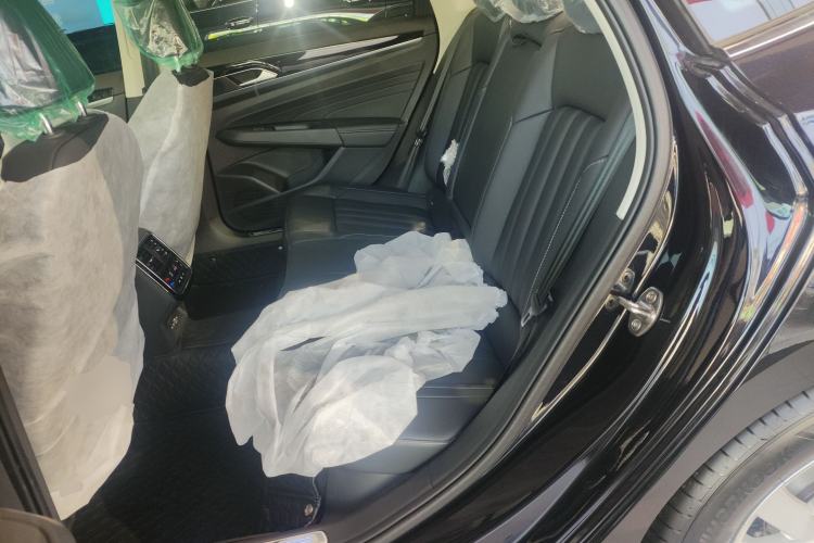 Used Volkswagen Passat New Energy 2025 430 PHEV Hybrid Business Edition Left Rear Seat