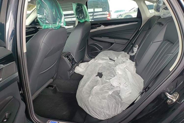 Used Volkswagen Passat New Energy 2025 430 PHEV Hybrid Business Edition Left Rear Seat