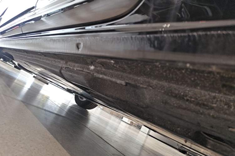 Used Volkswagen Passat New Energy 2025 430 PHEV Hybrid Business Edition Left Side Sill