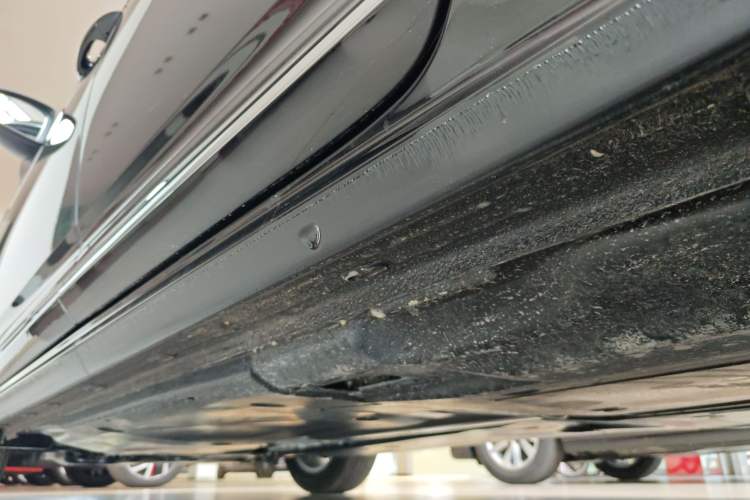 Used Volkswagen Passat New Energy 2025 430 PHEV Hybrid Business Edition Left Side Sill
