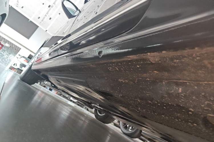 Used Volkswagen Passat New Energy 2025 430 PHEV Hybrid Business Edition Left Side Sill