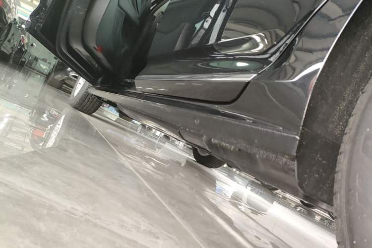 Used Volkswagen Passat New Energy 2025 430 PHEV Hybrid Business Edition Left Side Sill