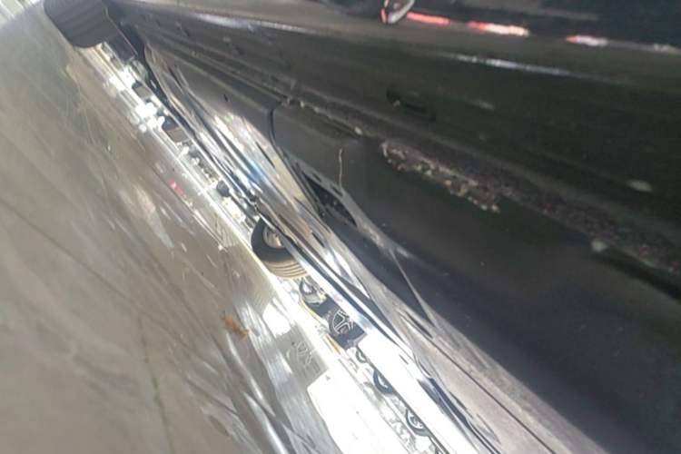 Used Volkswagen Passat New Energy 2025 430 PHEV Hybrid Business Edition Left Side Sill