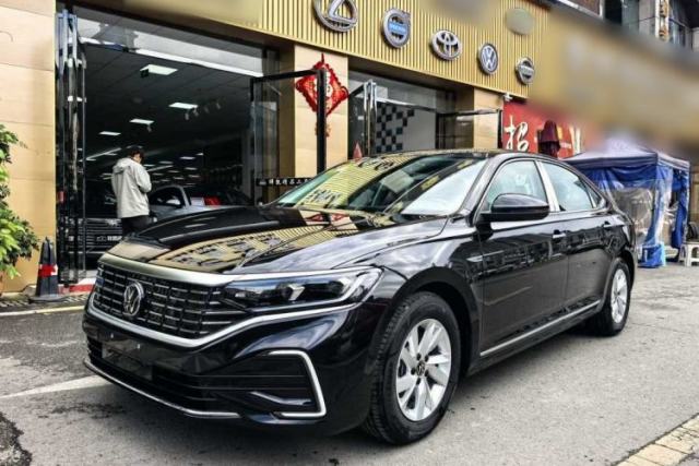 Used Volkswagen Passat New Energy 2025 430 PHEV Hybrid Business Edition