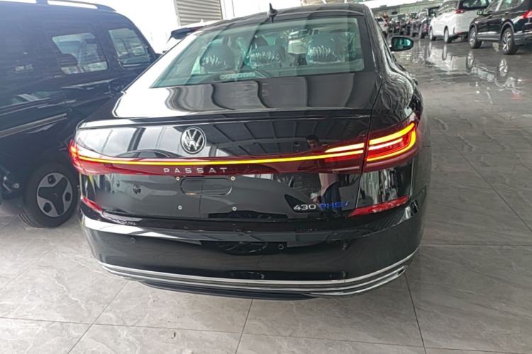 Used Volkswagen Passat New Energy 2025 430 PHEV Hybrid Business Edition Rear